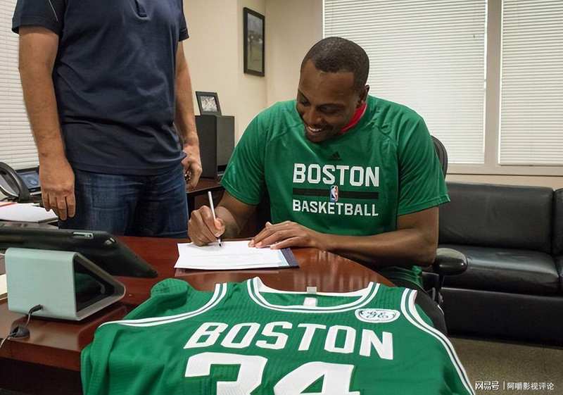  幕后真相：揭秘NBA功勋球星回归之路的隐秘逻辑 体育新闻