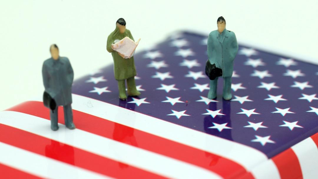  市场迷雾下的深思：AI恐慌引发的股市震荡与价值重估 股票财经