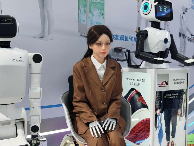 AWE2026现场观察:AI家电全面觉醒,智慧生活迎来全新纪元。 IT技术 AWE2026现场观察:AI家电全面觉醒,智慧生活迎来全新纪元。 IT技术 AWE2026现场观察:AI家电全面觉醒,智慧生活迎来全新纪元。 IT技术