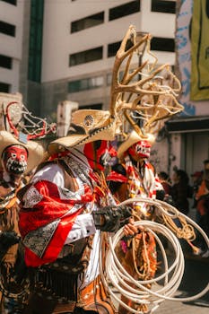 春季策略会凝聚三大共识;A股定价逻辑悄然转变;高质量发展路径渐明。 股票财经 春季策略会凝聚三大共识;A股定价逻辑悄然转变;高质量发展路径渐明。 股票财经