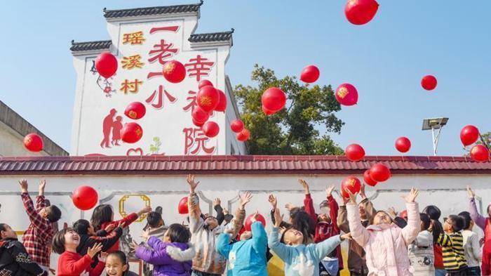 未来五年民生蓝图清晰;更大力度投资于人;显著提升群众获得感。 新闻 未来五年民生蓝图清晰;更大力度投资于人;显著提升群众获得感。 新闻