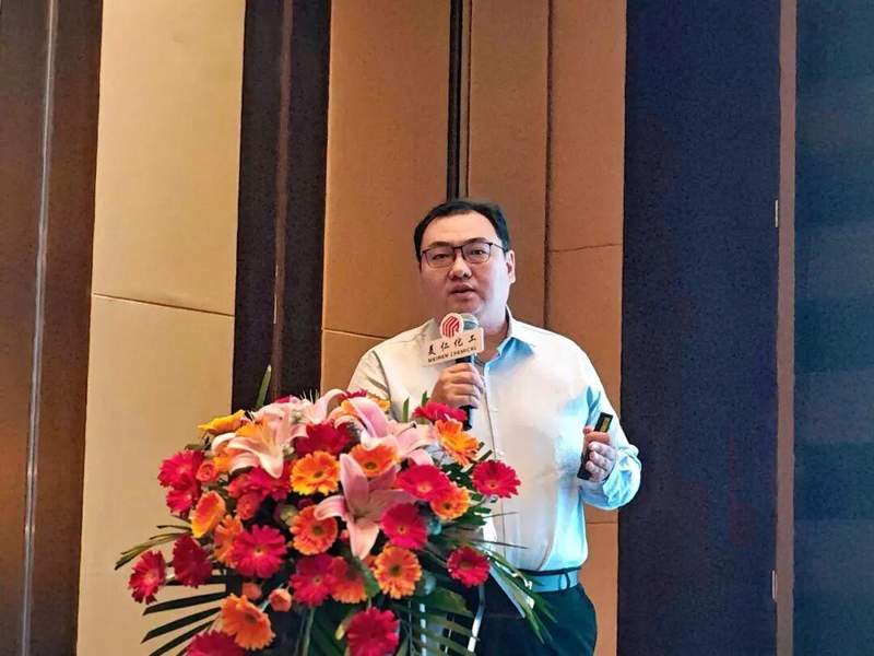 环保标准升级加速推进,伊士曼联手美仁化工探索建筑涂料低释放创新道路。 新闻 环保标准升级加速推进,伊士曼联手美仁化工探索建筑涂料低释放创新道路。 新闻