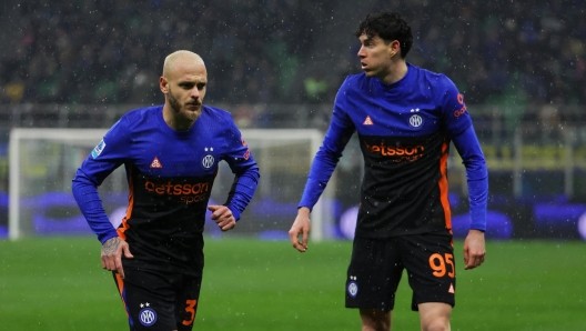 国际米兰战术面临转折;齐沃青睐四后卫,防线重组蓄势待发。 体育新闻