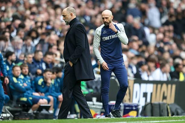 突发事件紧急预案模型:教练员缺席新闻发布会的应对策略解析 体育新闻 突发事件紧急预案模型:教练员缺席新闻发布会的应对策略解析 体育新闻