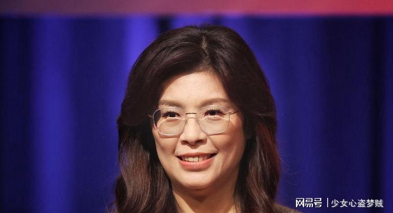 深陷政治泥淖的司法焦虑:如何在规则博弈中寻找突围之道 新闻 深陷政治泥淖的司法焦虑:如何在规则博弈中寻找突围之道 新闻