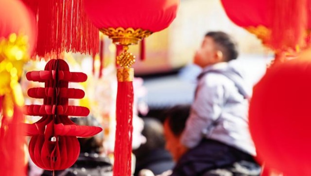  从148位委员联名到“票根经济”：解码“楚超”背后的体育消费新范式 体育新闻