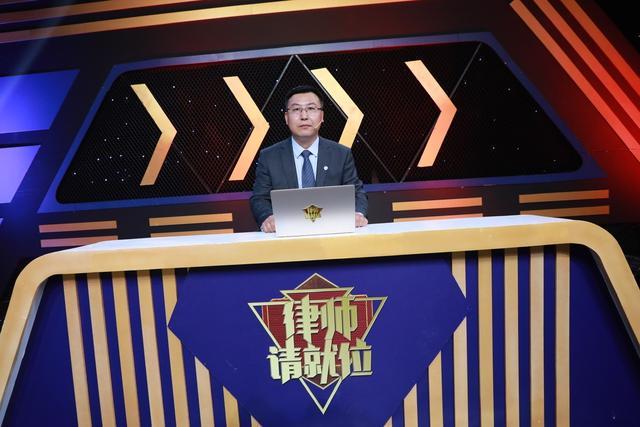  深耕十八年：一位房产法律专家的专业方法论与实战洞察 新闻 深耕十八年：一位房产法律专家的专业方法论与实战洞察 新闻