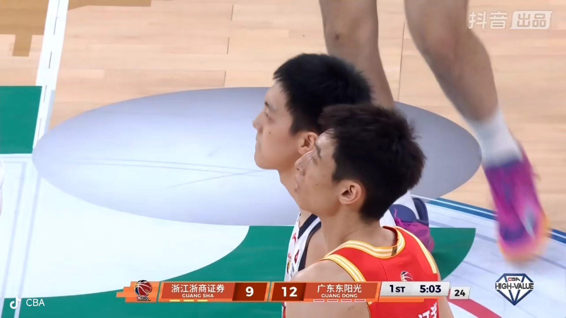  广东宏远赛季双杀广厦：技术战术层面的深度复盘 体育新闻