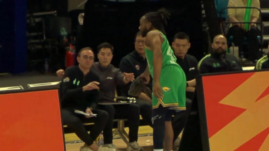  辽篮五外援困局深度解析：布罗金顿主动离队的战术逻辑与阵容博弈 体育新闻